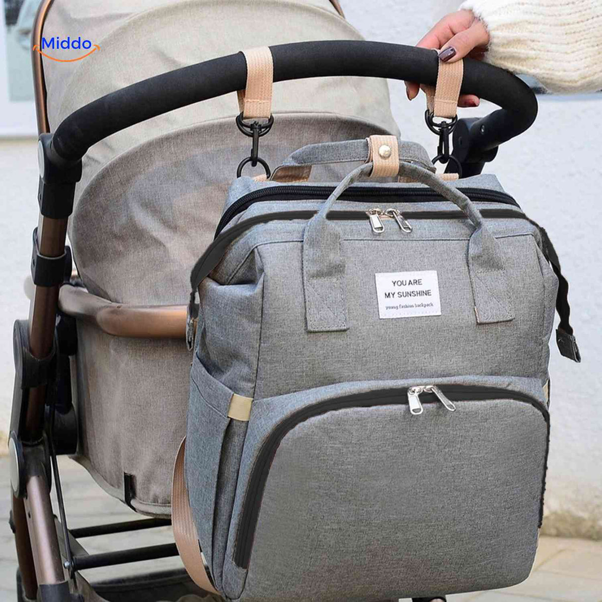 BabyLuxe Rucksack in Grau für den Kinderwagen mit Haken – www.middo.de