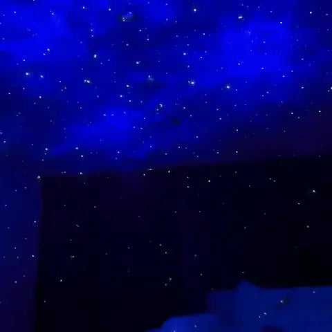 Sternenhimmel projiziert durch den AstroNaut Galaxy Projektor