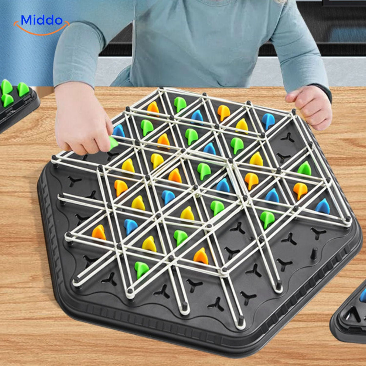 brainflex Schach interaktives Denkspiel mit elastischen und dreieckigen Teilen