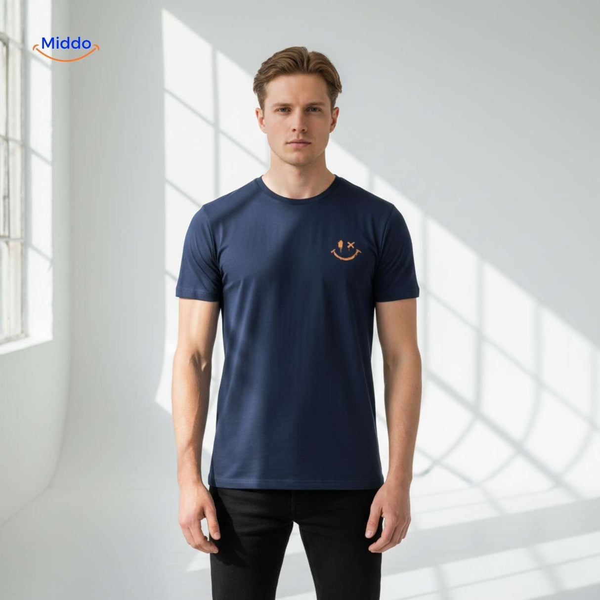 **Smileywave T-Shirt in Navy Blau - Lässiger Look** Entdecken Sie das Smileywave T-Shirt in elegantem Navy Blau für einen entspannten Stil. Ideal für jede Gelegenheit! Jetzt erhältlich auf