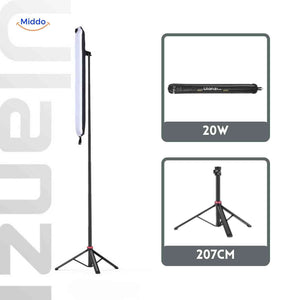 Aerolux LED Röhrenlampe mit Stativ 20W 207CM – Jetzt entdecken auf www.middo.de