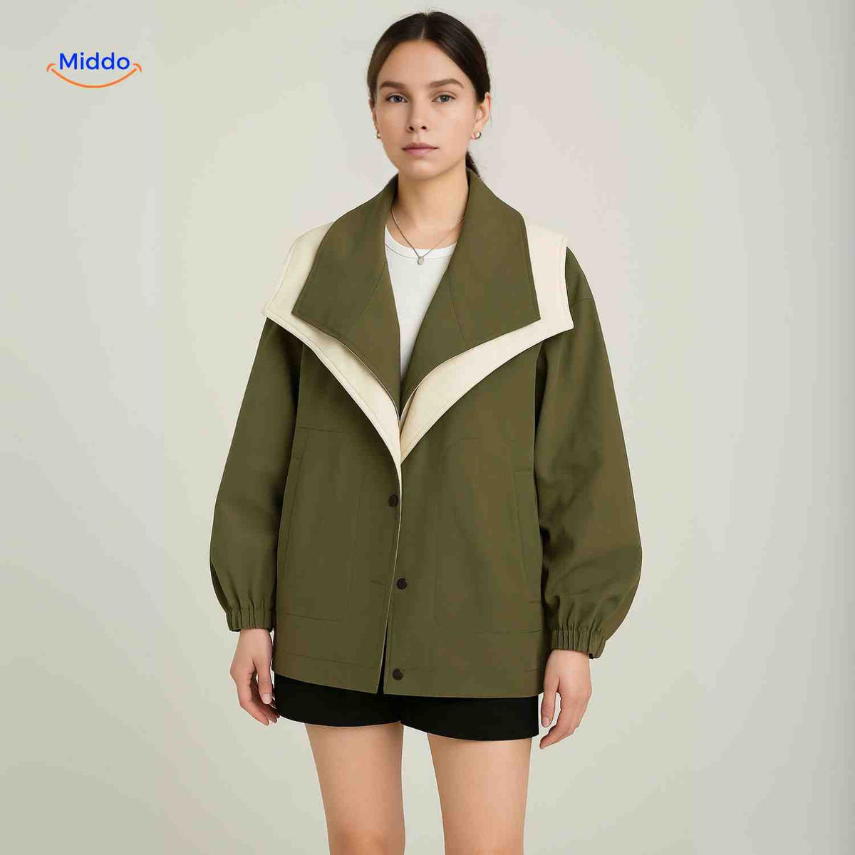 AquaShell Damenjacke in Grün mit kontrastierendem Kragen – Trendy und modisch! www.middo.de