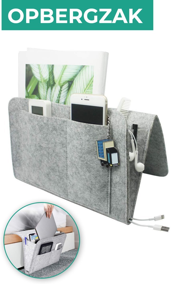 Lichtgraue BedCaddy mit einem Fach für das Telefon, Zeitschriften, Schlüsselanhänger, einen Kamm und eine Öffnung für Ladekabel.