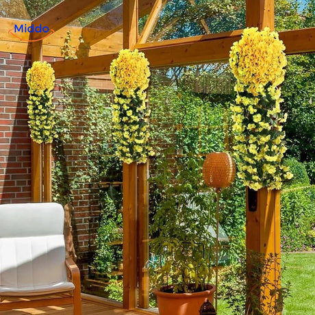 Gelbe charmante Orchideen für Gartenumrandungen