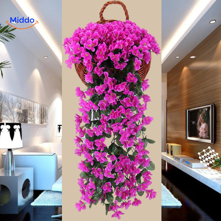 Charmante lila Orchideen-Dekoration in einer Hotelumgebung