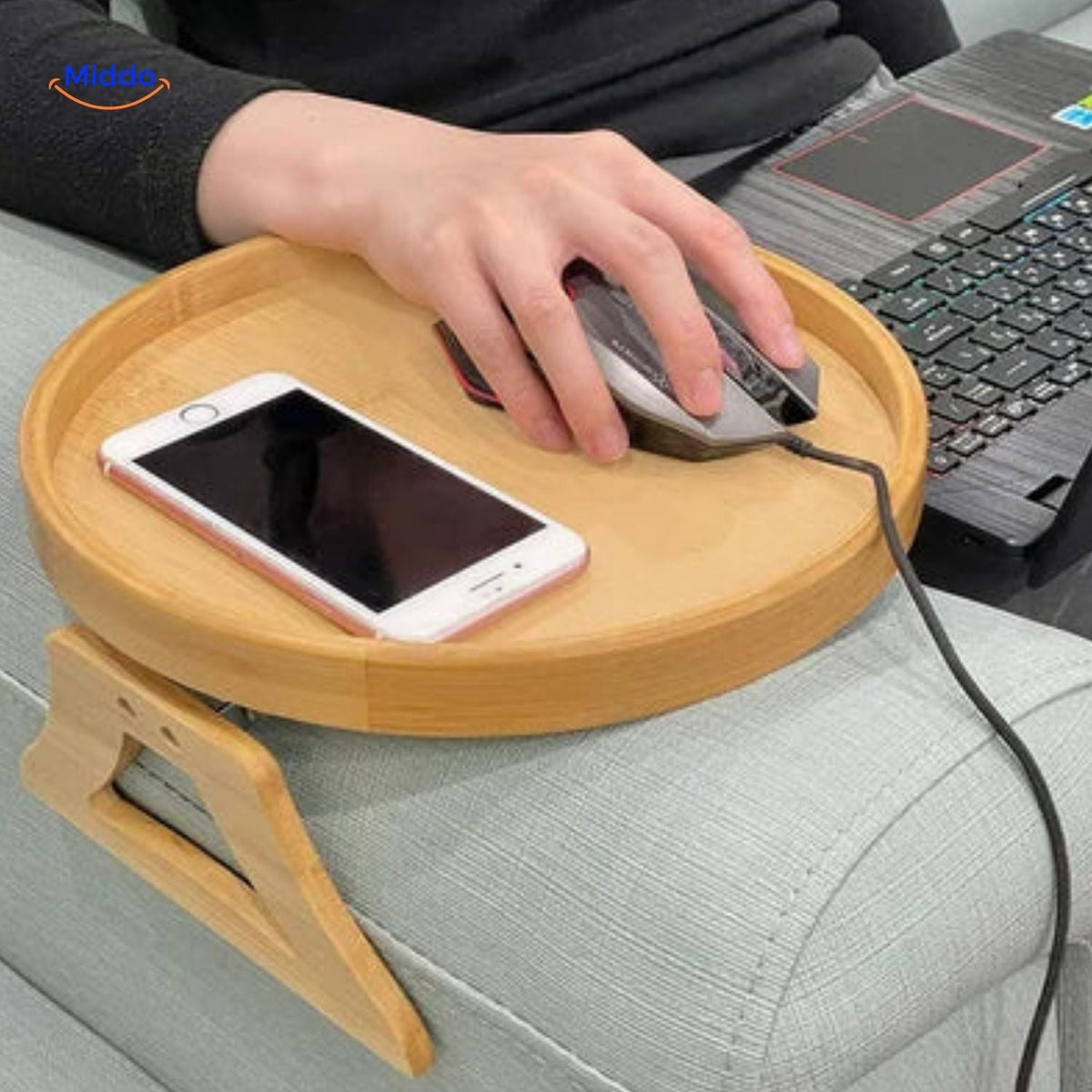 ComfyGrip Sofatisch mit Smartphone und Maus für die Nutzung mit dem Laptop