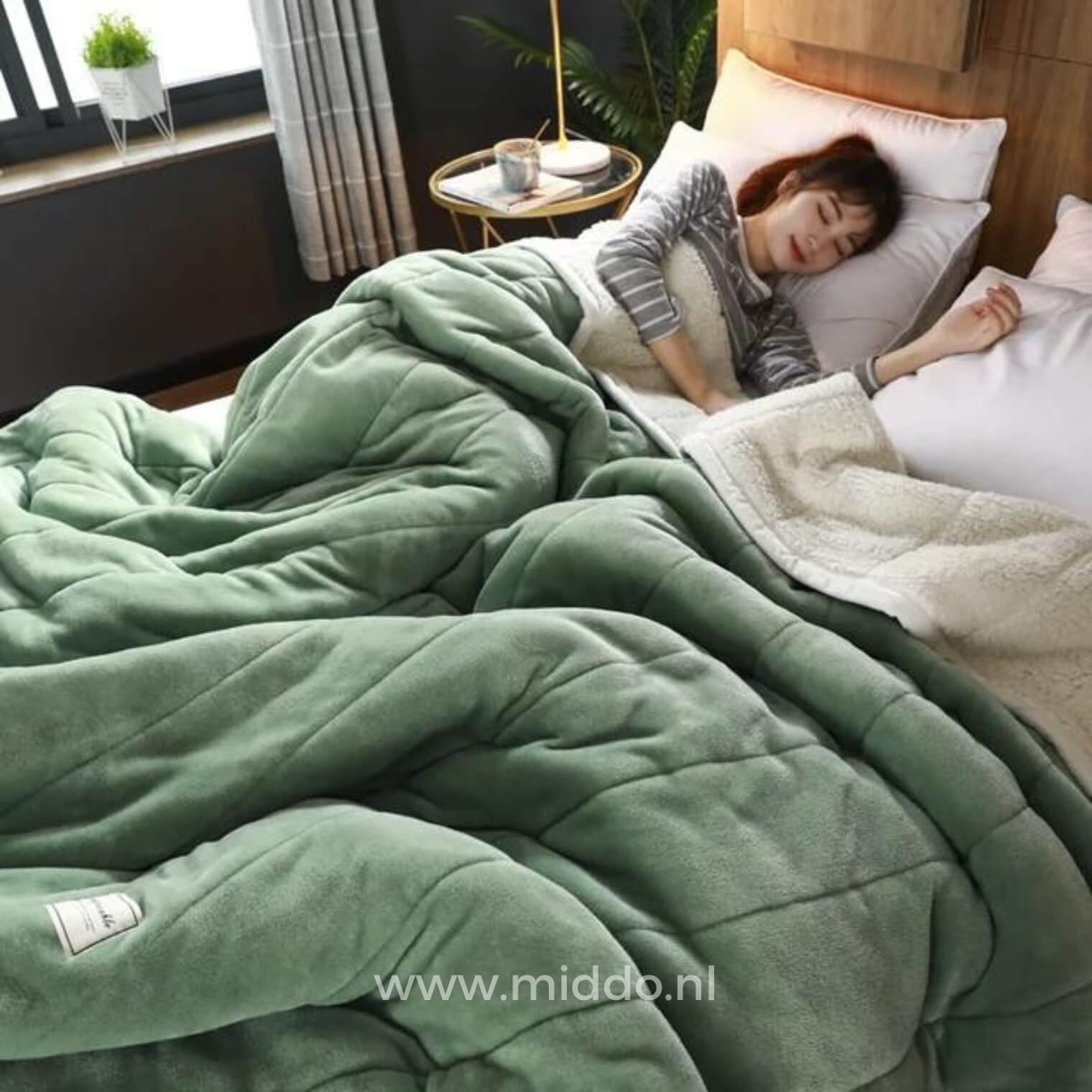 CozyFleece™ Plüsch-Decke | Warm und Gemütlich für Herbst und Winter