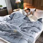 CozyFleece™ Plüsch-Decke | Warm und Gemütlich für Herbst und Winter