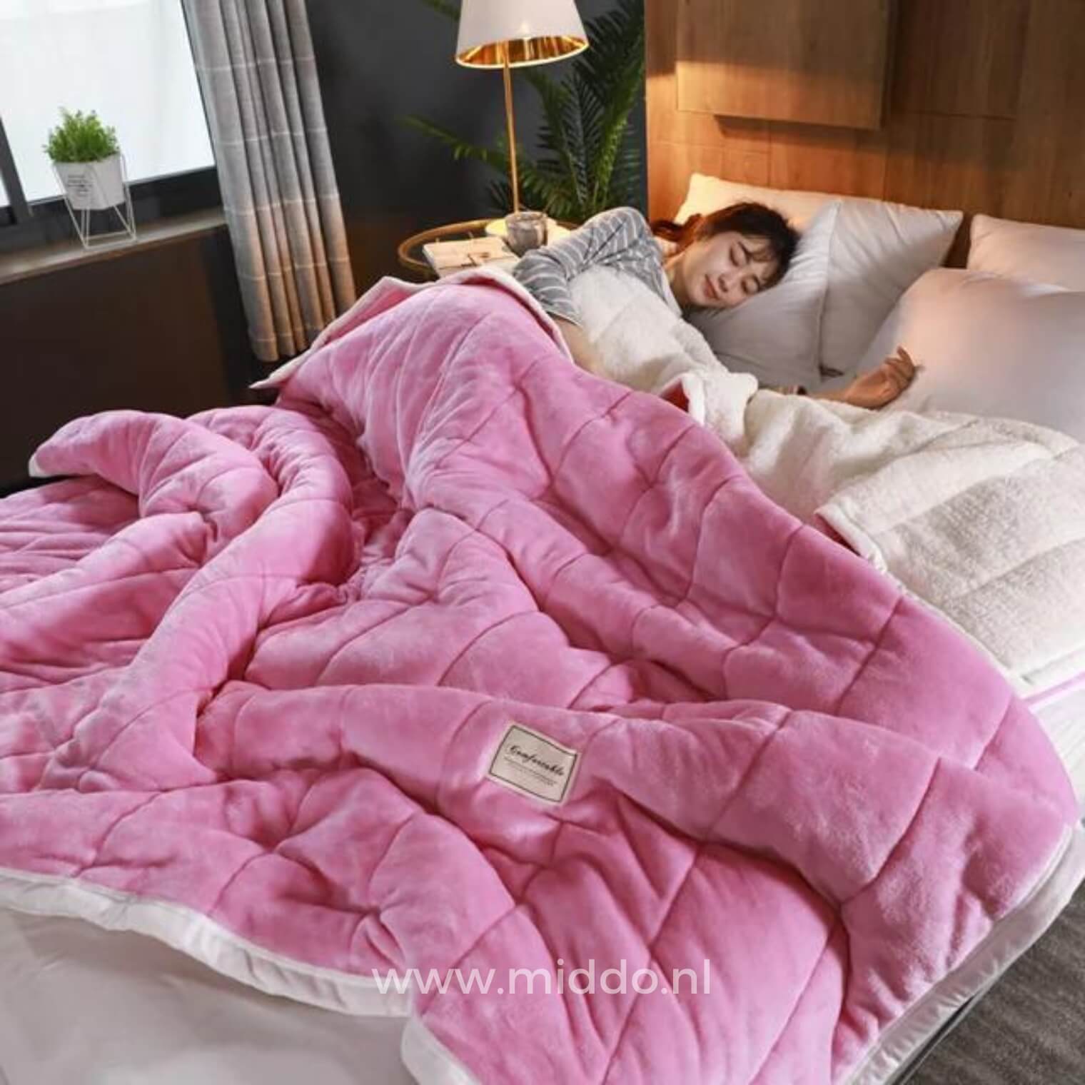 CozyFleece™ Plüsch-Decke | Warm und Gemütlich für Herbst und Winter