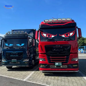 DriveFlex doppelte LED-Displays mit einzigartiger Beleuchtung an Lkw www.middo.de