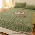 Fleece-Spannbettlaken in Moosgrün.