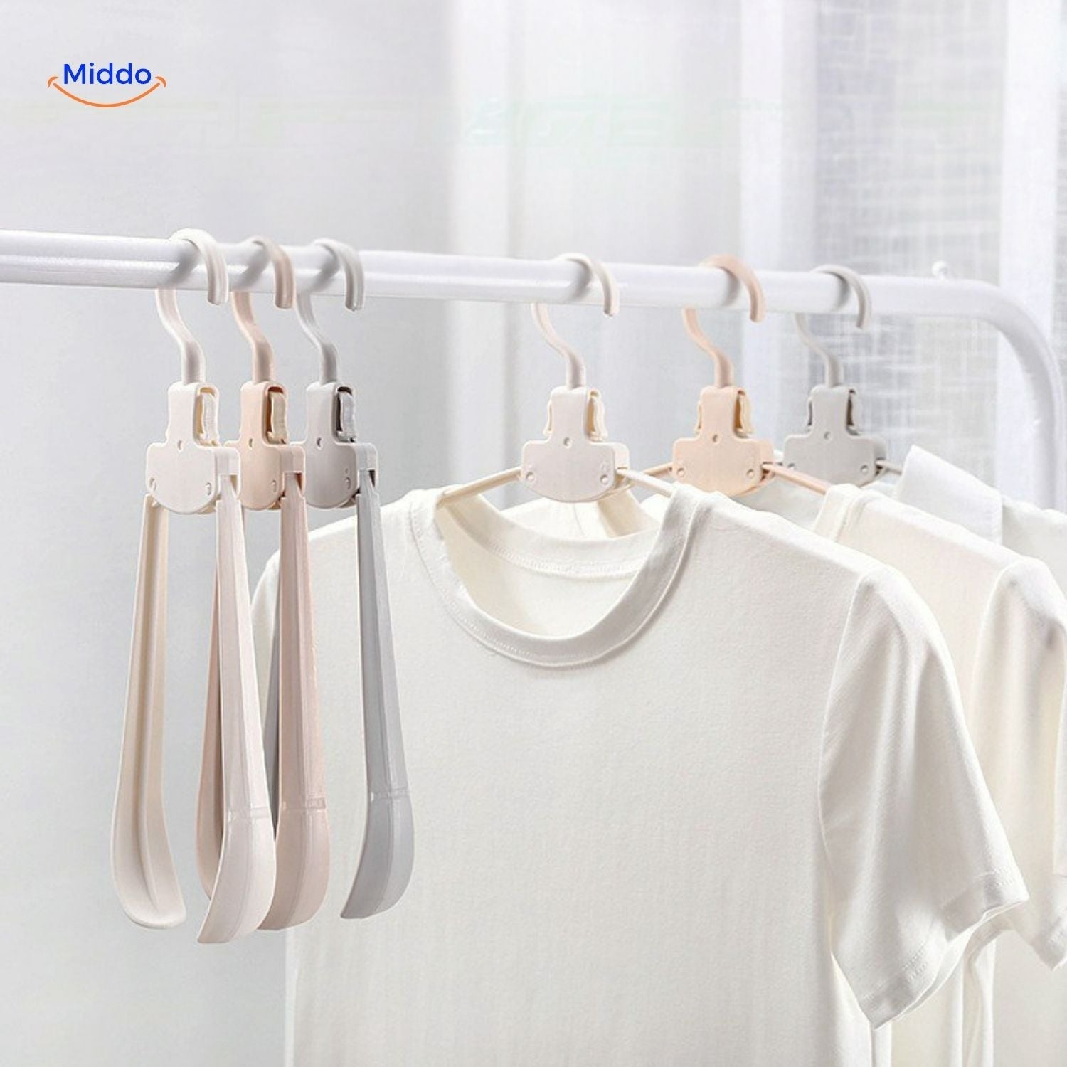 FlexiHanger Pro tragbar multifunktional perfekt für Reisen Middo