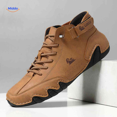 Flexura Herren Sneaker aus braunem Leder – nachhaltig und stilvoll. Besuchen Sie uns auf www.middo.de