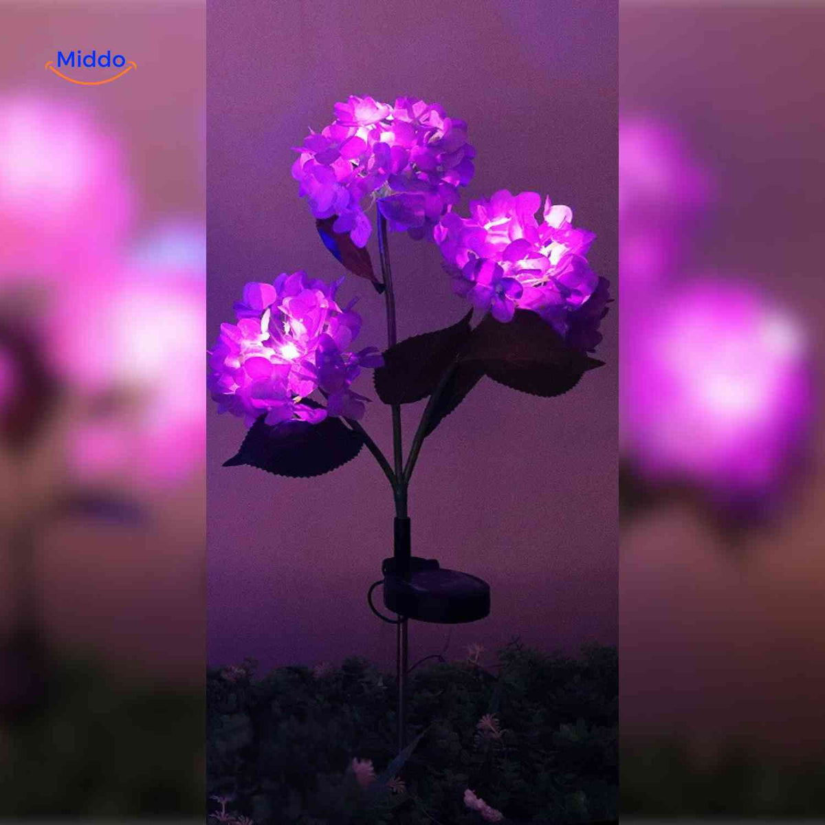 Florora Laterne lila Hortensie mit drei Zweigen - Gartenlampe. Entdecken Sie jetzt die stilvolle Beleuchtung für Ihren Garten auf www.middo.de!