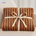 Fluffina Decke – Warme, braune Plüschdecke von www.middo.de