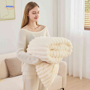 Fluffina warme Plüschdecke