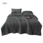 Fluffina Kuscheldecke – Weiche Plüsch-Schlafdecke | www.middo.de