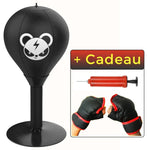 Schwarzer Boxsack mit Bärenabbildung sowie Geschenk-Pumpe und Handschuhen