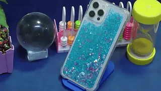 GlowSand Handyhülle mit blauem, rosa Glitzer-Flüssigkeitsaufbau www.middo.nl