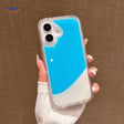 GlowSand Handyhülle mit himmelblauem und weißem Flüssigkeits-Look www.middo.de