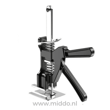 Nahaufnahme des Strong Arm Zugrings aus robustem Edelstahl