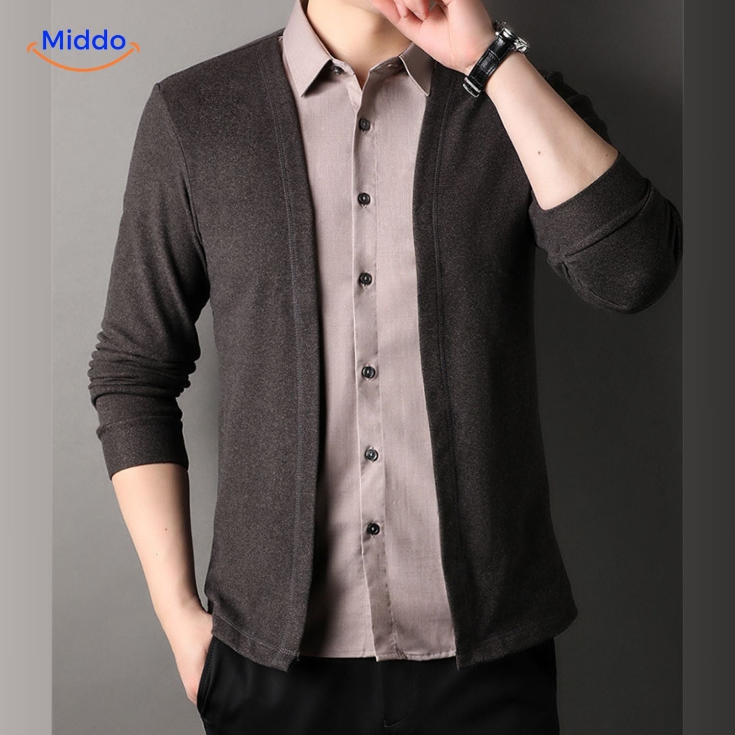 LayerFlex Knit Tragekomfort Hemd stilvolles Kragen- und Knopfd Design