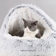 Grau luxuriöses Haustierbett mit Katze darin, SoftSnuggle