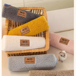 LuxeLamb Sofa Kissen Rolkkissen in Farben mit Stoff www.middo.nl