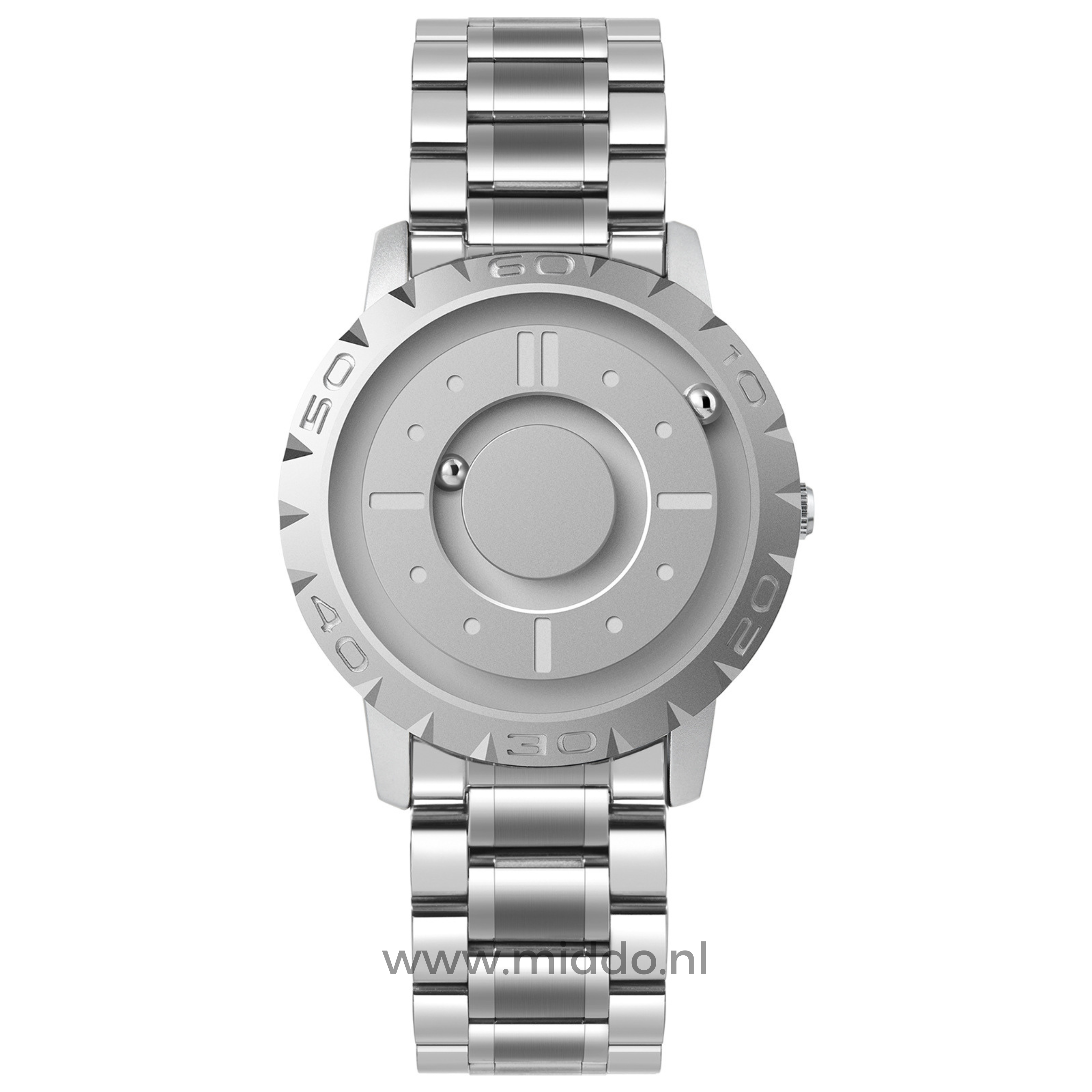 Silberne Uhr mit Stahlarmband und minimalistischem Design.