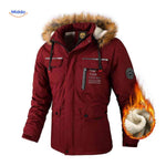 NordGuard dunkelrote isolierte Herrenparka mit Fellkragen und Brustprint