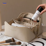 PillowPro Reisetasche Beige mit Inhalt www.middo.de
