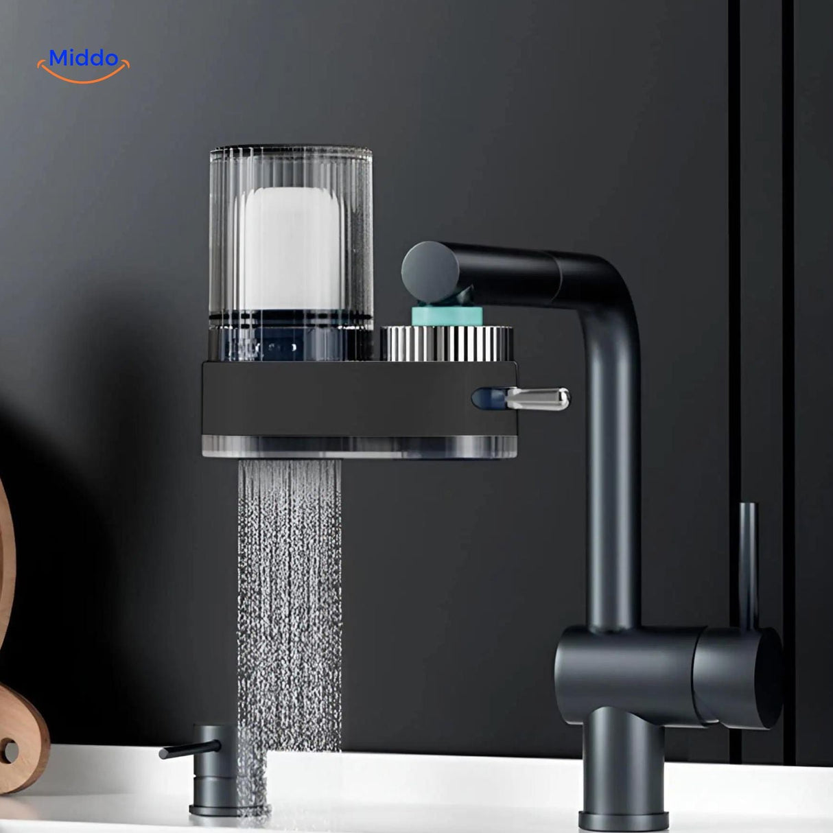 PureFlow Wasserhahn blau mit Filtrationsprozess für Wasser www.middo.de