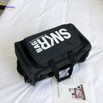 SNKRPro Tasche schwarz mit subtiler Schrift www.middo.nl