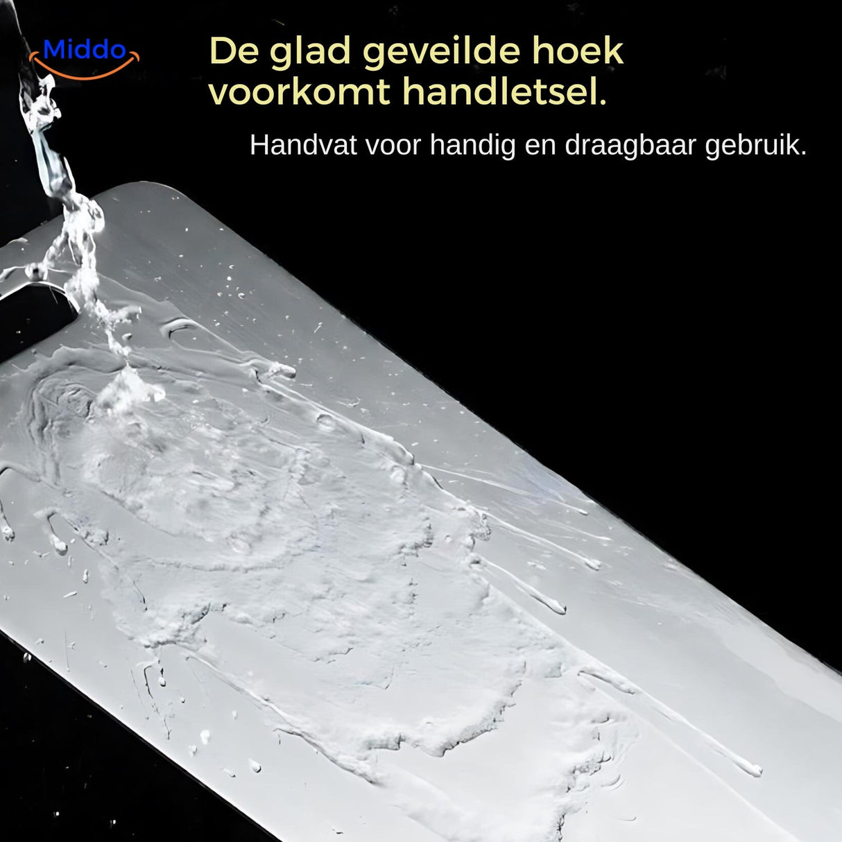 SafeCut Titanium Schneidebrett ist wasserbeständig und sicher in der Anwendung
