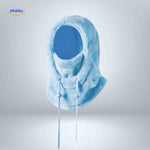 **SnowShield Wintermütze in Hellblau – Fleece, mit langen Schnüren und Schal-Schutz**

Genießen Sie die kalte Jahreszeit mit der SnowShield Wintermütze in einem stilvollen Hellblau. Diese bequeme Fleece-Mütze bietet nicht nur hervorragenden Kälteschutz, sondern verfügt auch über lange Schnüre, die zusätzlichen Halt bieten. Ideal für frostige Tage – kombinieren Sie die Mütze mit einem passenden Schal für maximalen Komfort und Wärme. Entdecken Sie jetzt den optimalen Begleiter für den Winter auf www.middo.de!