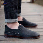 Solura Loafers in Braun – Herren Slipper für Komfort und Stil

Entdecken Sie die Solura Loafers in Braun: die idealen Slip-On-Schuhe für Herren, die Komfort und lässigen Stil vereinen. Perfekt für jede Gelegenheit – holen Sie sich jetzt Ihr Paar!