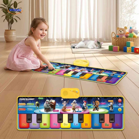 StepTune Mädchen spielt auf Spielmatte mit Klaviertasten