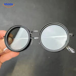 SunGuard ND9 Sonnenbrille mit grafischem Hintergrund