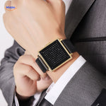 TimeMyst Viereckige Uhr Gold am Handgelenk stilvoll und klassisch www.middo.de