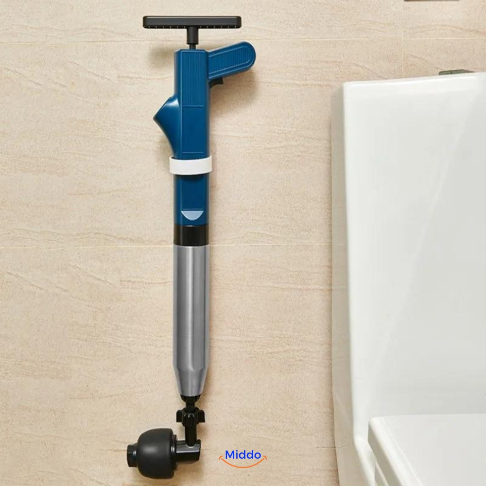 Turbo Luftdruck Abflusssauger 2.0 im Badezimmer neben der Toilette verstaut