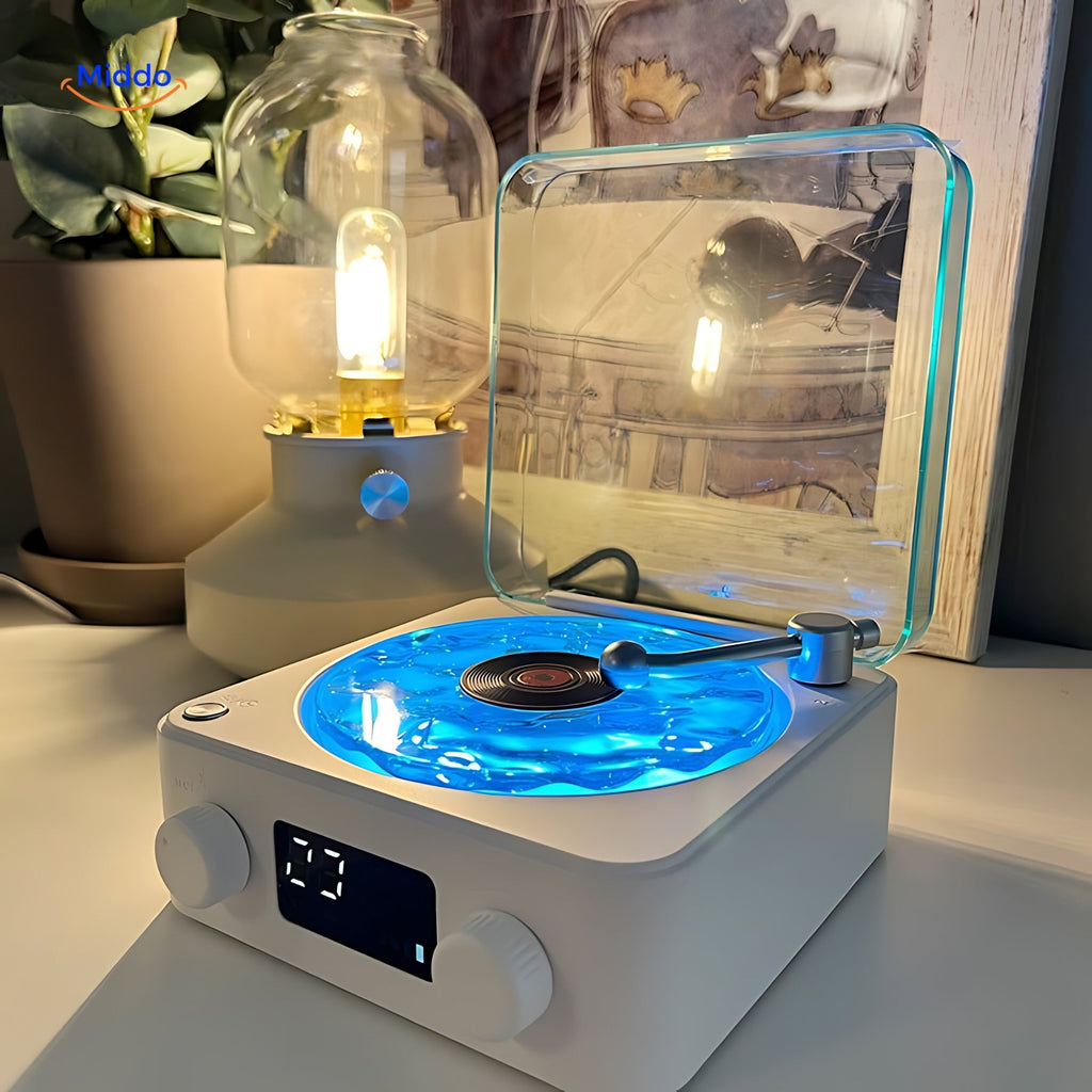 Weißer Vinyl Sternenhimmel Plattenspieler auf dem Schreibtisch www.middo.de