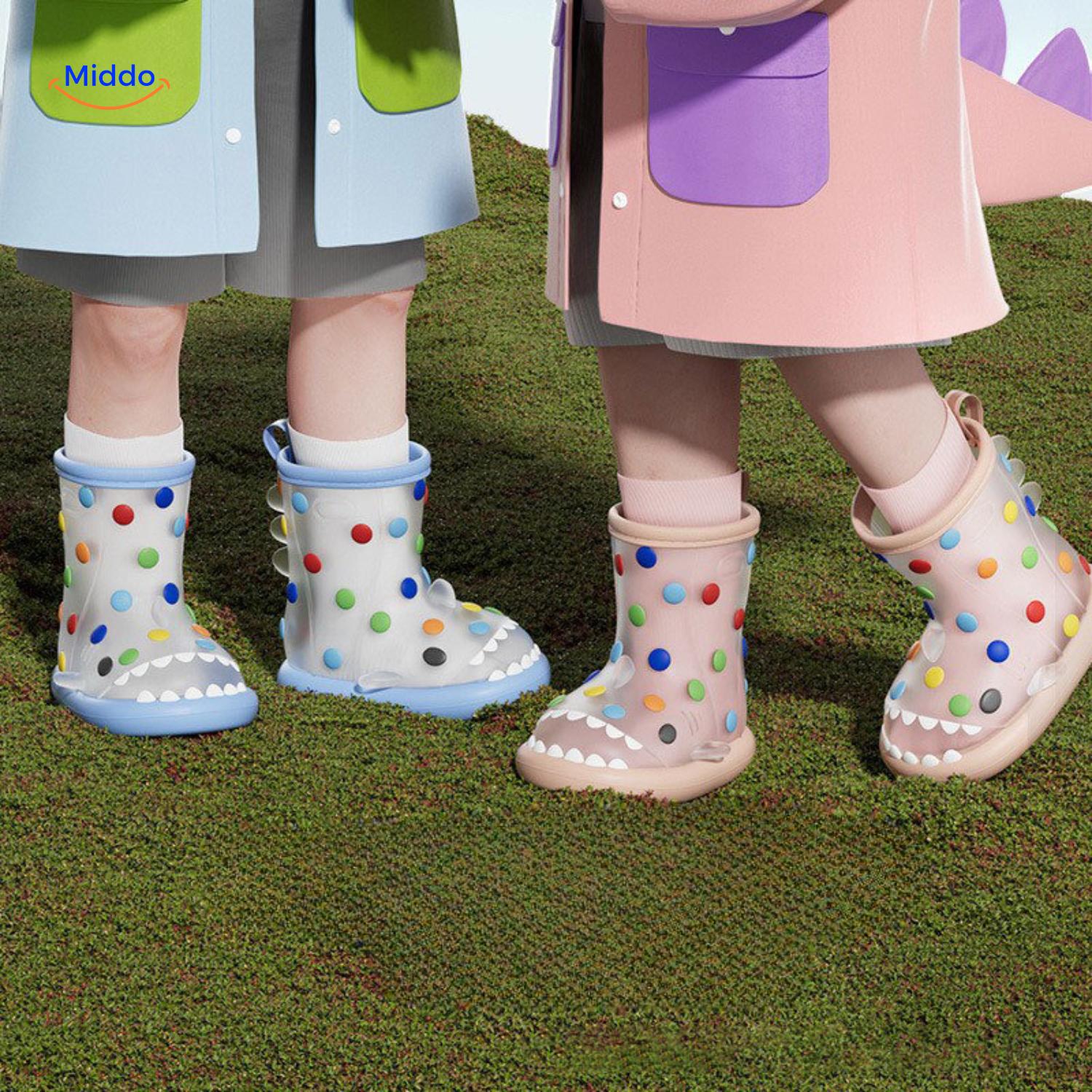 Zureto Shark Gummistiefel Kinder mit rosa Regenjacke und farbigen gepunkteten Stiefeln