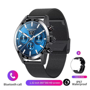Eine schwarze Metall-Smartwatch mit einem blauen Ziffernblatt, das den Tag, die Uhrzeit, einen Schrittzähler, Wetterdaten und den Akku anzeigt, sowie einem schwarzen Metallarmband