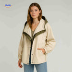 AquaShell Jacke in Creme mit grünem Innenkragen, lässige Damenjacke