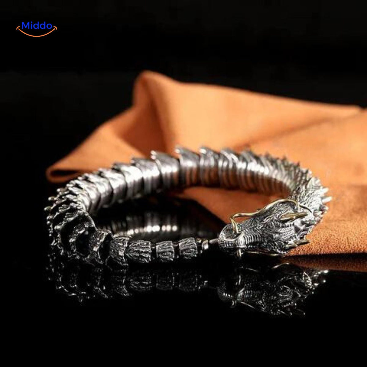 Armband gekrümmte Darstellung metallischer Glanz