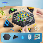 brainflex Schach Kind spielt strategisches Brettspiel mit grünen Figuren middo.nl