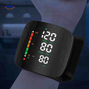Cardio-Wrist Blutdruckmessgerät mit großem LED-Display Entdecken Sie das Cardiowrist Blutdruckmessgerät für präzise Messungen direkt am Handgelenk. Das große LED-Display sorgt für eine klare Ablesbarkeit, sodass Sie jederzeit im Bilde sind. Besuchen Sie uns auf und erfahren Sie mehr!