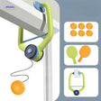 Hangingbounce Trainer Türinstallation mit bunten Schlägern und Bällen