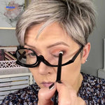 loopex Brille Lidschatten auftragen mit einseitiger Brille www.middo.nl