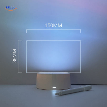 luminote Schreibtischlampe rechteckig Maße auf beleuchtetem Panel middo.nl